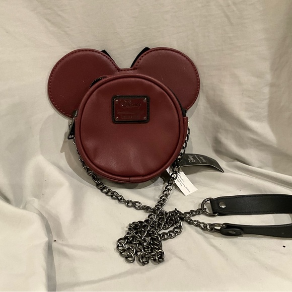 Disney x Loungefly Minnie Quilted Cross Body NWT - Picture 2 of 2